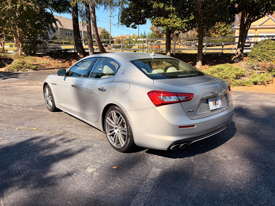 2018 Maserati Ghibli 3rd Gen - Image 8 of 31
