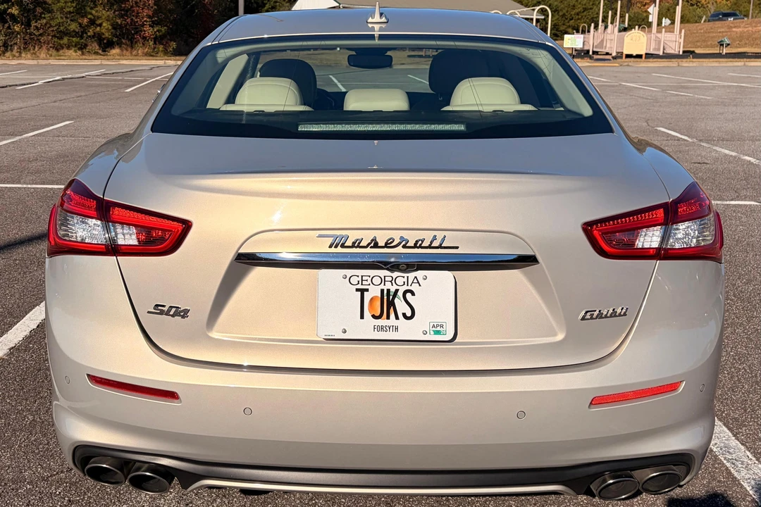 2018 Maserati Ghibli 3rd Gen - Image 5 of 31