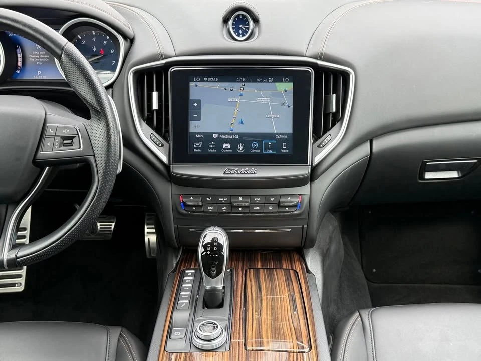 2018 Maserati Ghibli 3rd Gen - Image 17 of 19