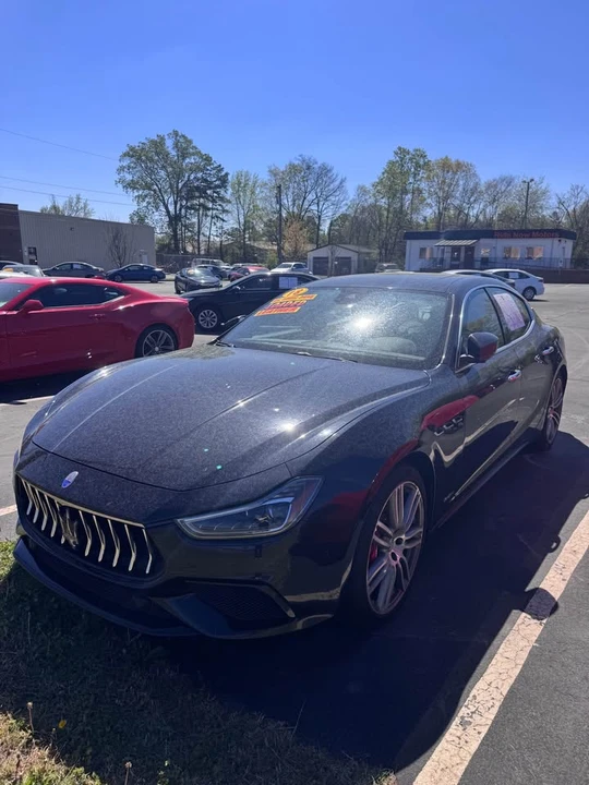 2018 Maserati Ghibli 3rd Gen - Image 2 of 5