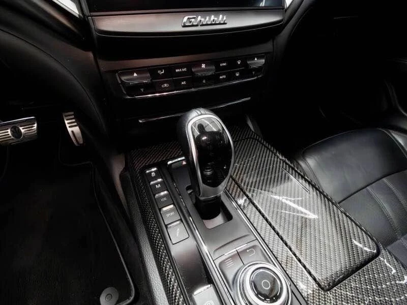 2018 Maserati Ghibli 3rd Gen - Image 9 of 14
