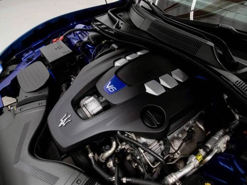 2018 Maserati Ghibli 3rd Gen - Image 10 of 13