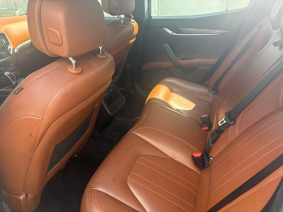 2018 Maserati Ghibli 3rd Gen - Image 5 of 12