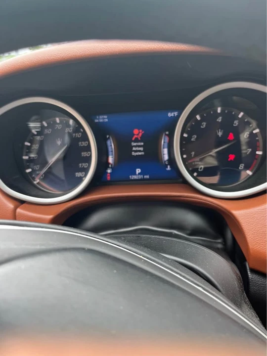 2018 Maserati Ghibli 3rd Gen - Image 9 of 11