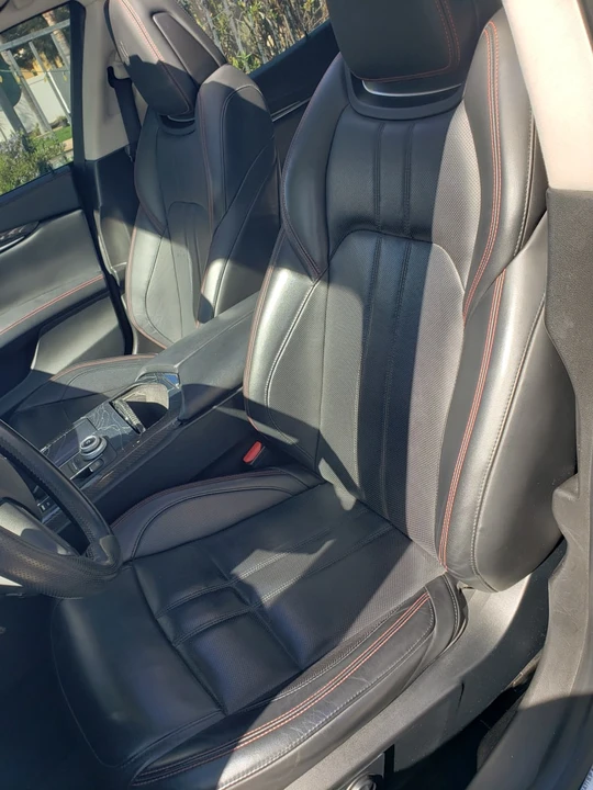 2018 Maserati Ghibli 3rd Gen - Image 19 of 25