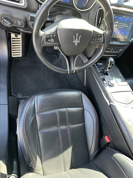 2018 Maserati Ghibli 3rd Gen - Image 9 of 11
