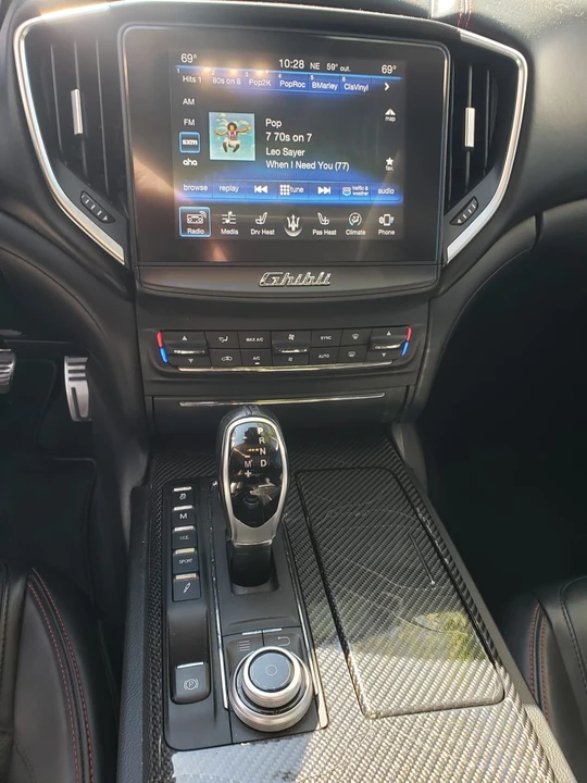 2018 Maserati Ghibli 3rd Gen - Image 14 of 25