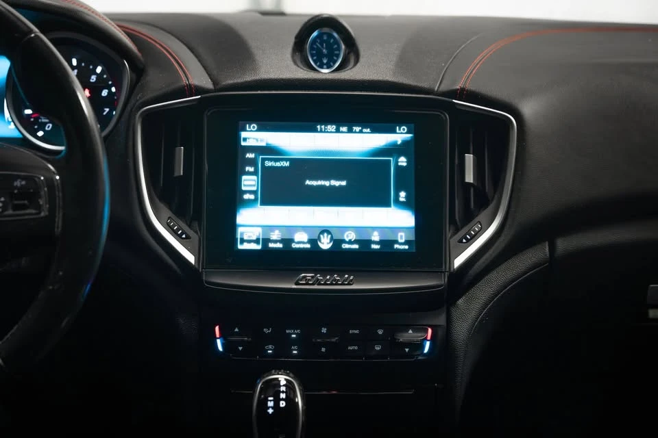 2018 Maserati Ghibli 3rd Gen - Image 15 of 20