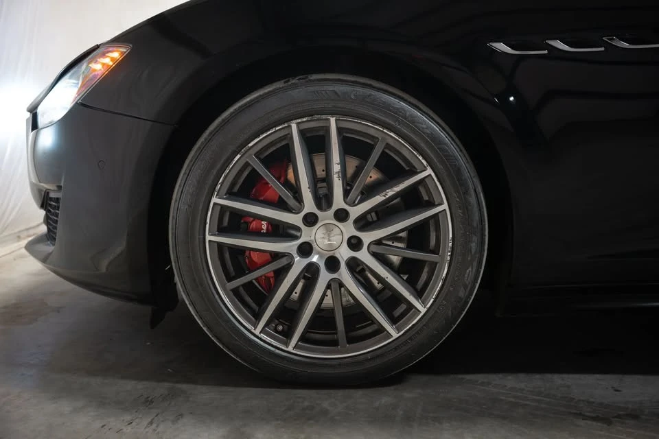 2018 Maserati Ghibli 3rd Gen - Image 13 of 20