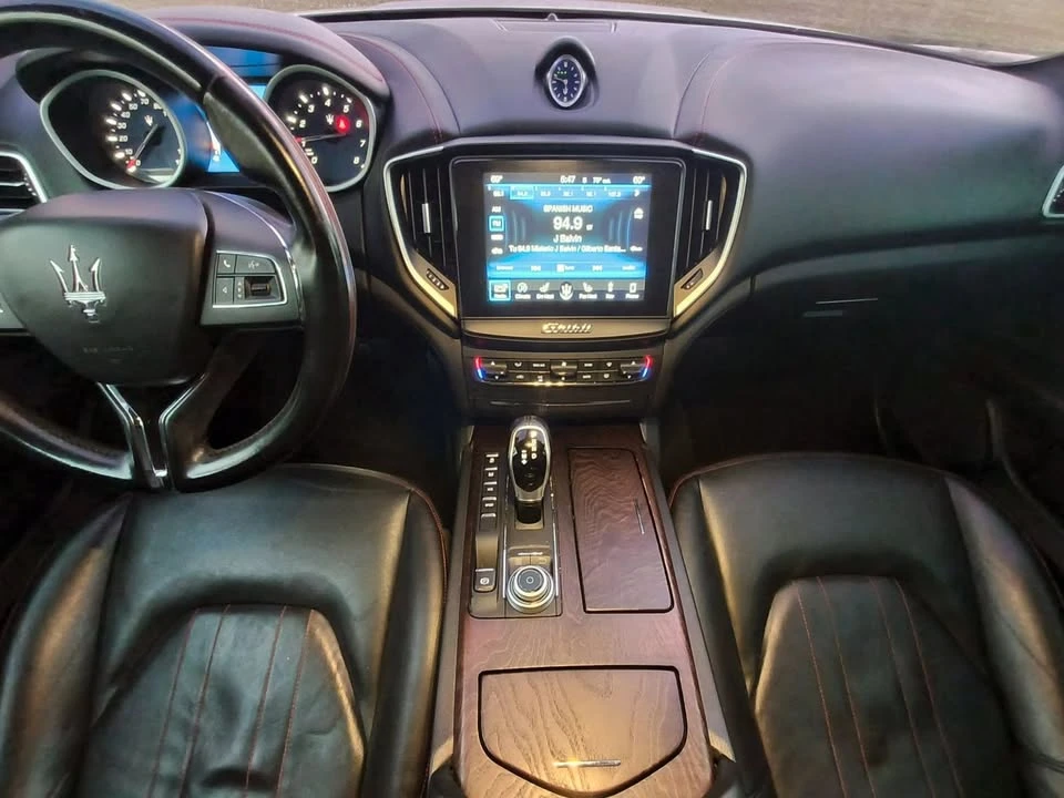 2018 Maserati Ghibli 3rd Gen - Image 7 of 19