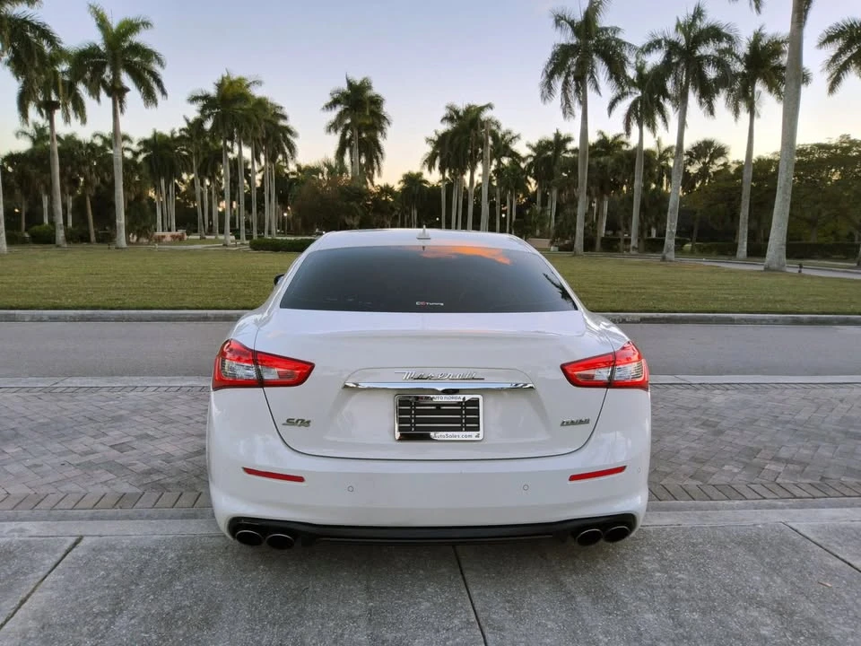 2018 Maserati Ghibli 3rd Gen - Image 15 of 19