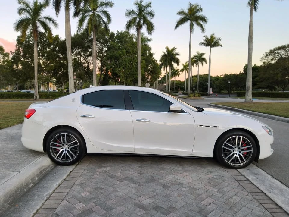 2018 Maserati Ghibli 3rd Gen - Image 12 of 19