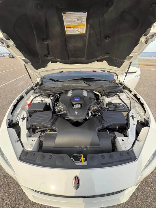 2018 Maserati Ghibli 3rd Gen - Image 11 of 12