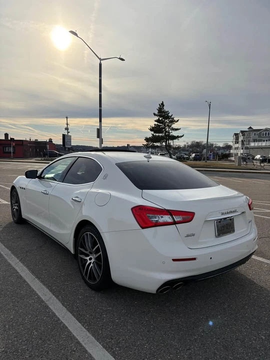 2018 Maserati Ghibli 3rd Gen - Image 2 of 12