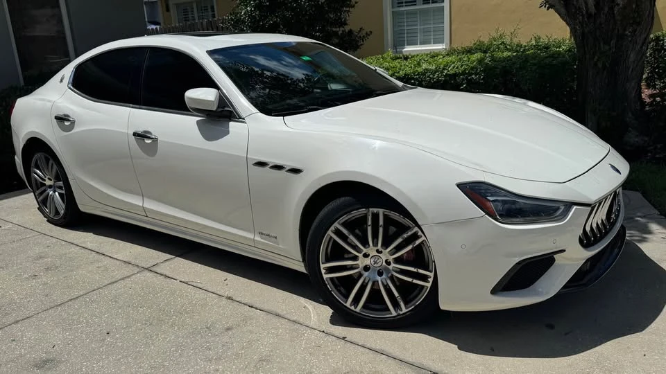 2018 Maserati Ghibli 3rd Gen - Image 2 of 10