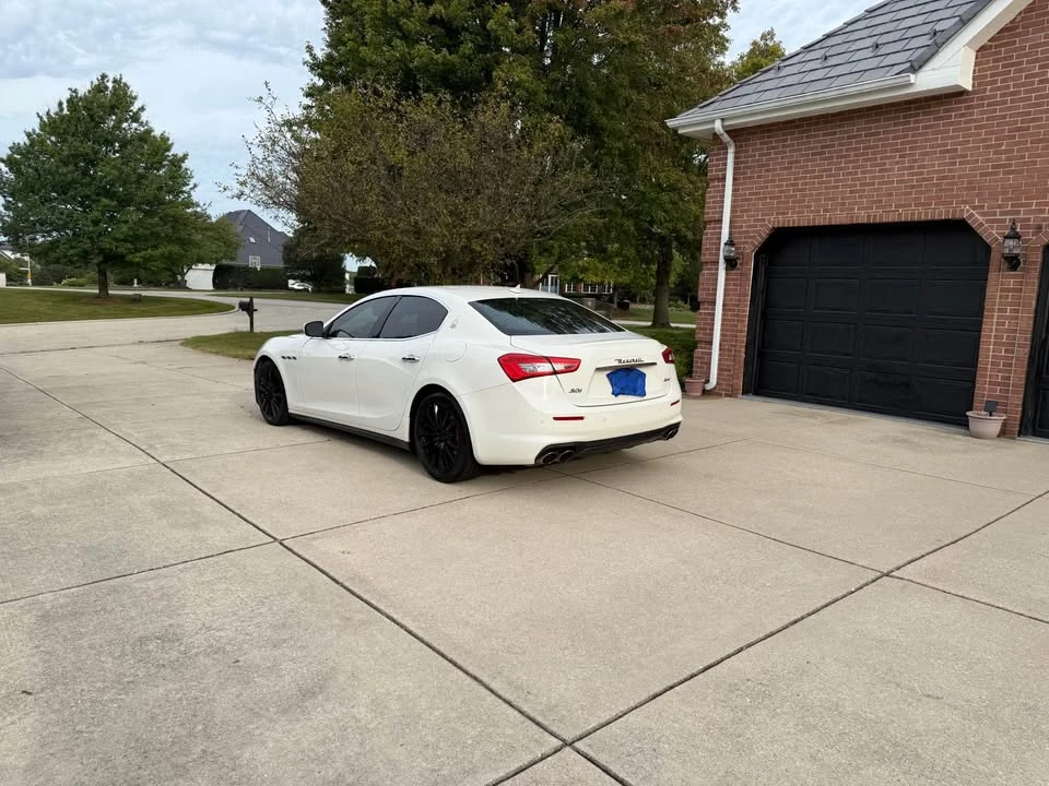 2018 Maserati Ghibli 3rd Gen - Image 2 of 11
