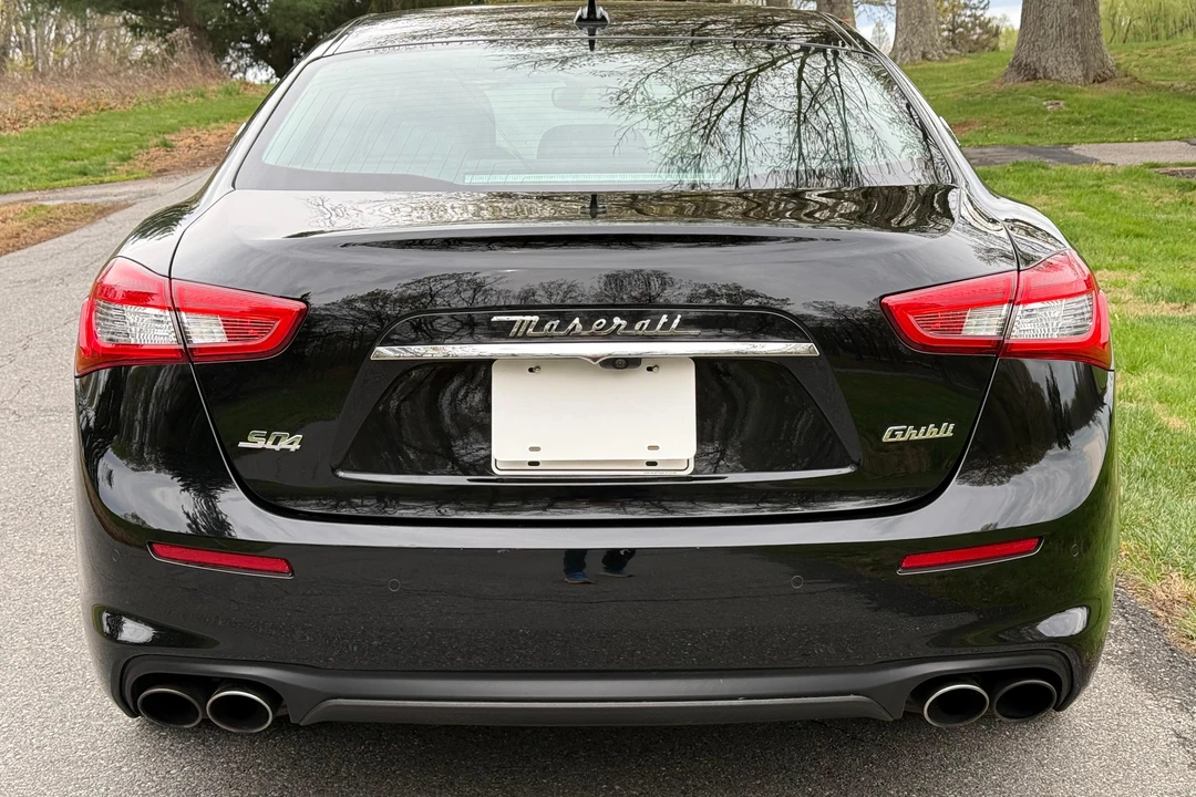 2018 Maserati Ghibli 3rd Gen - Image 5 of 21
