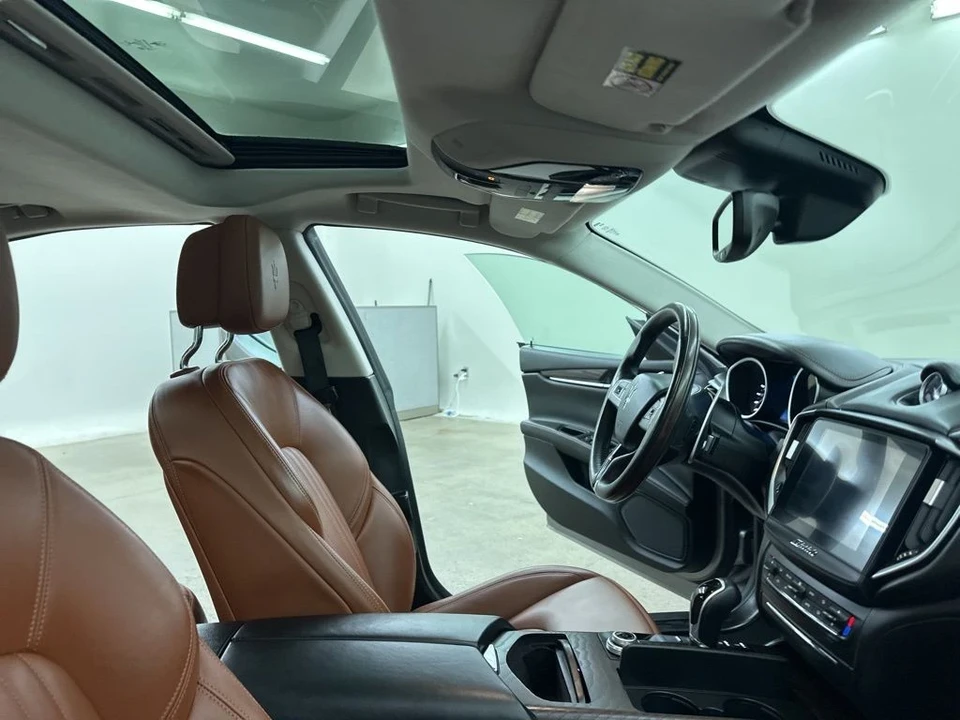 2018 Maserati Ghibli 3rd Gen - Image 19 of 21