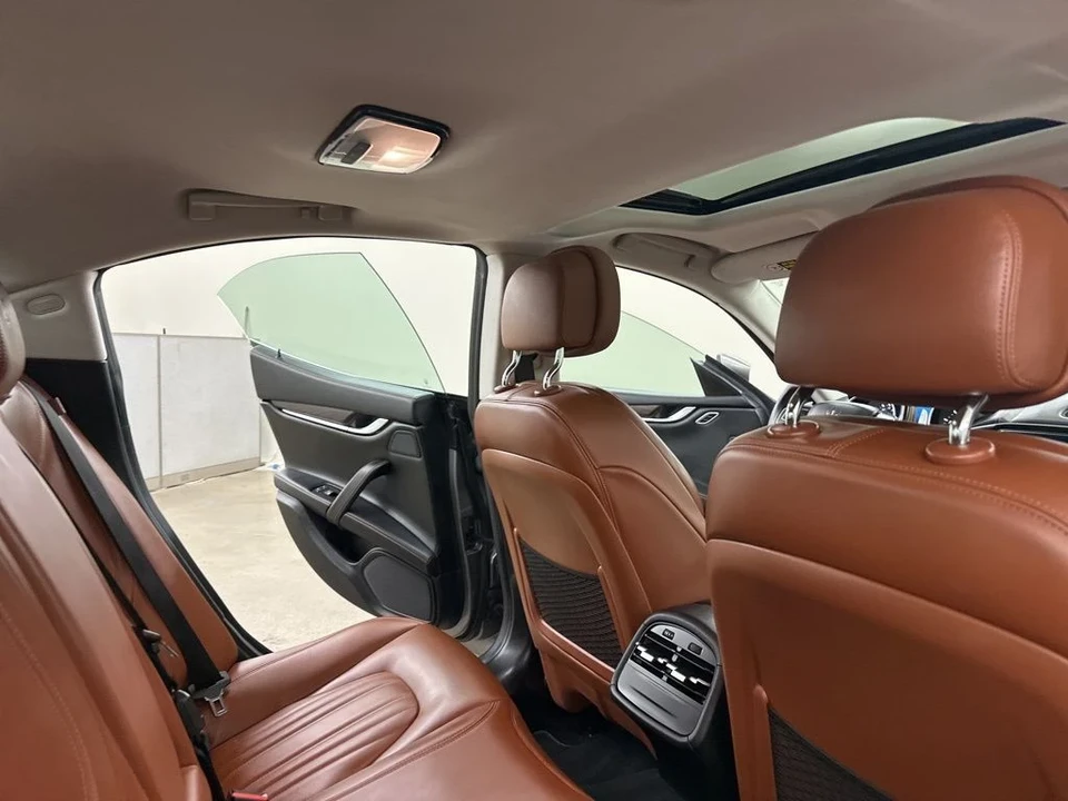 2018 Maserati Ghibli 3rd Gen - Image 20 of 21