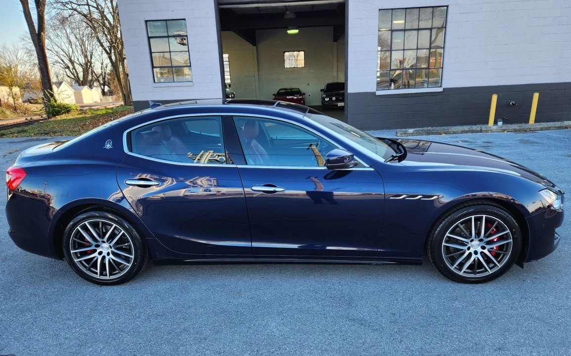 2018 Maserati Ghibli 3rd Gen - Image 7 of 21