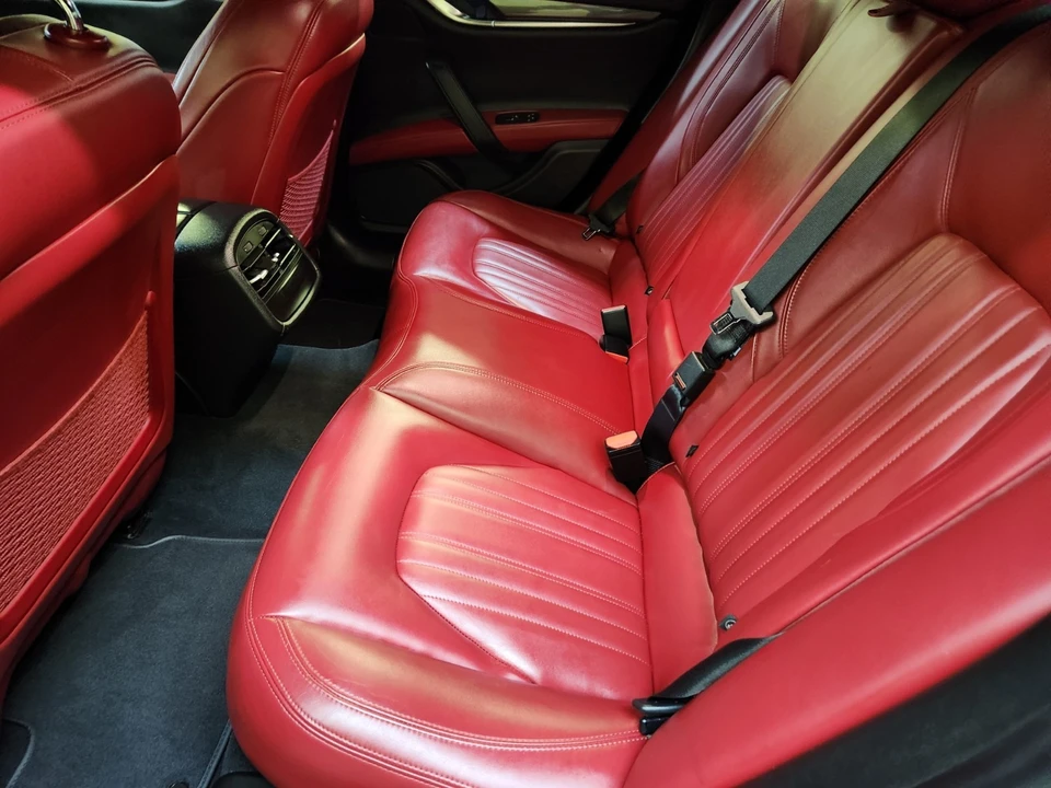 2018 Maserati Ghibli 3rd Gen - Image 18 of 21