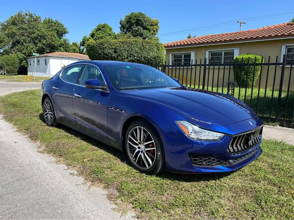 2018 Maserati Ghibli 3rd Gen - Image 2 of 8