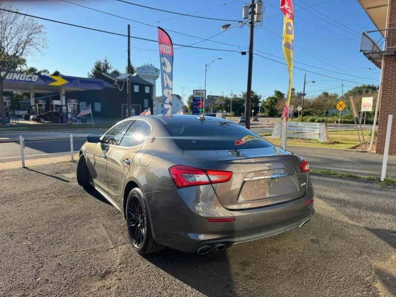 2018 Maserati Ghibli 3rd Gen - Image 10 of 12