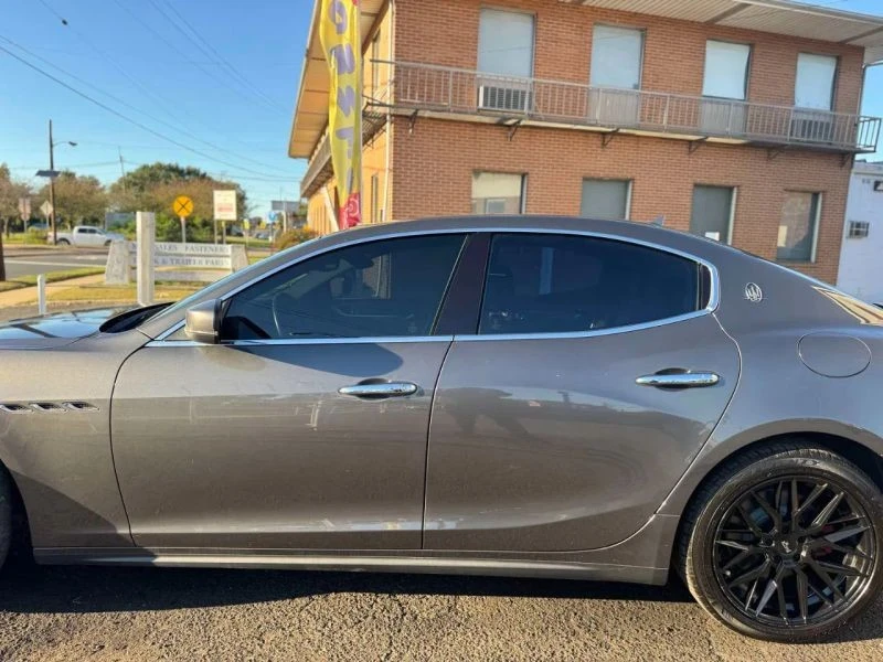 2018 Maserati Ghibli 3rd Gen - Image 7 of 12