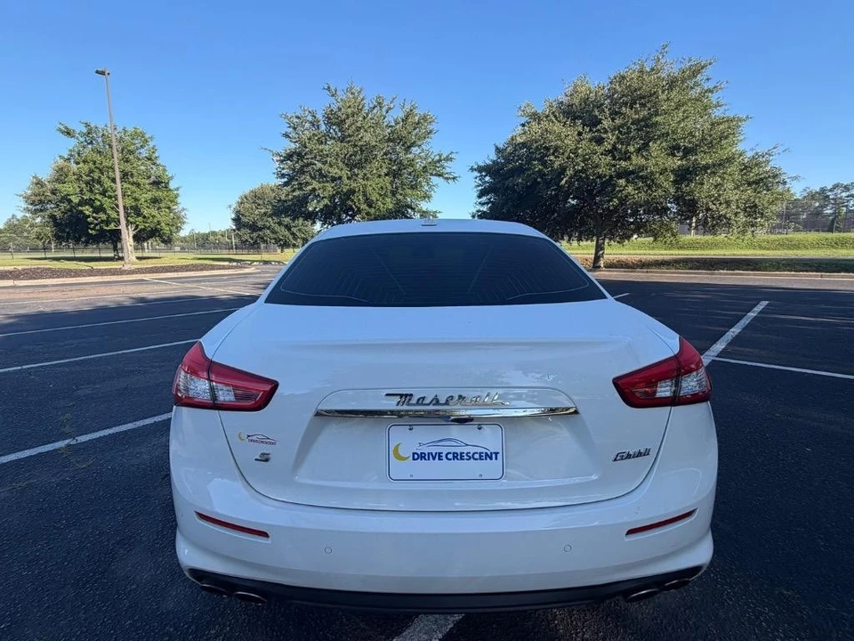 2018 Maserati Ghibli 3rd Gen - Image 29 of 31