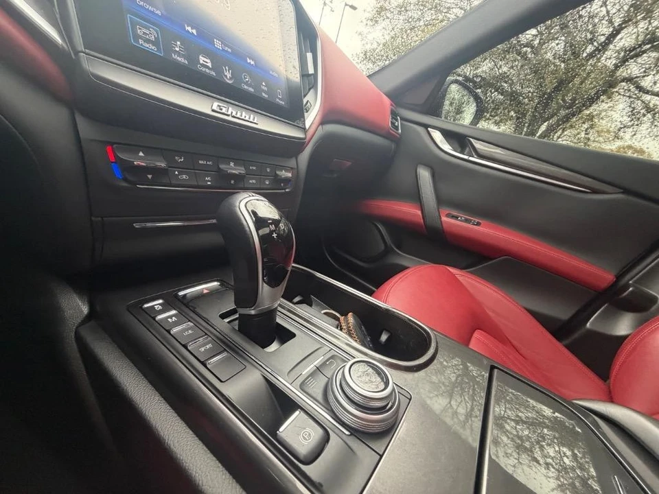 2018 Maserati Ghibli 3rd Gen - Image 14 of 21