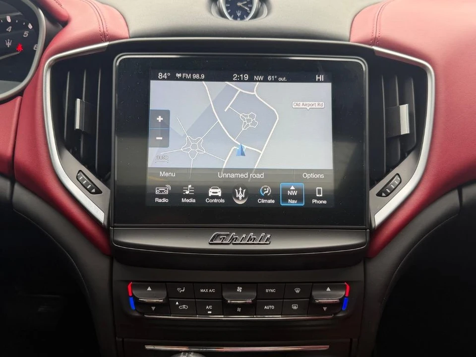 2018 Maserati Ghibli 3rd Gen - Image 11 of 21