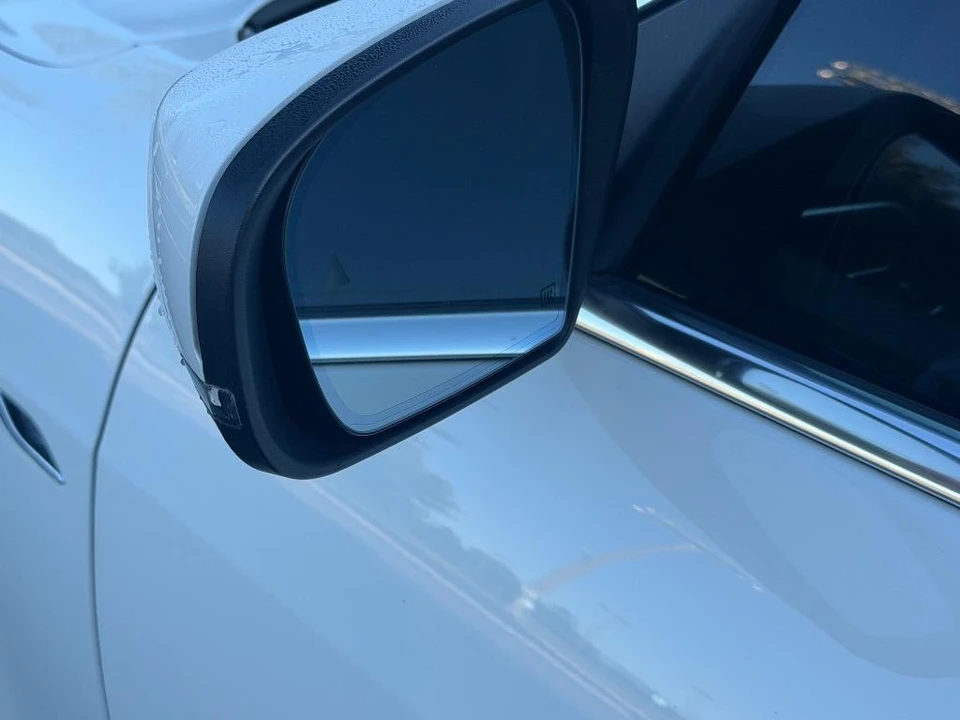 2018 Maserati Ghibli 3rd Gen - Image 5 of 31