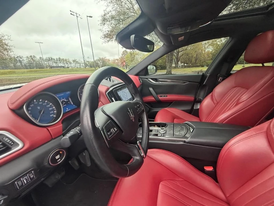 2018 Maserati Ghibli 3rd Gen - Image 6 of 21
