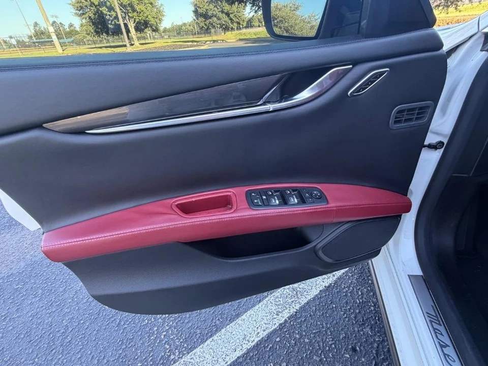 2018 Maserati Ghibli 3rd Gen - Image 6 of 31