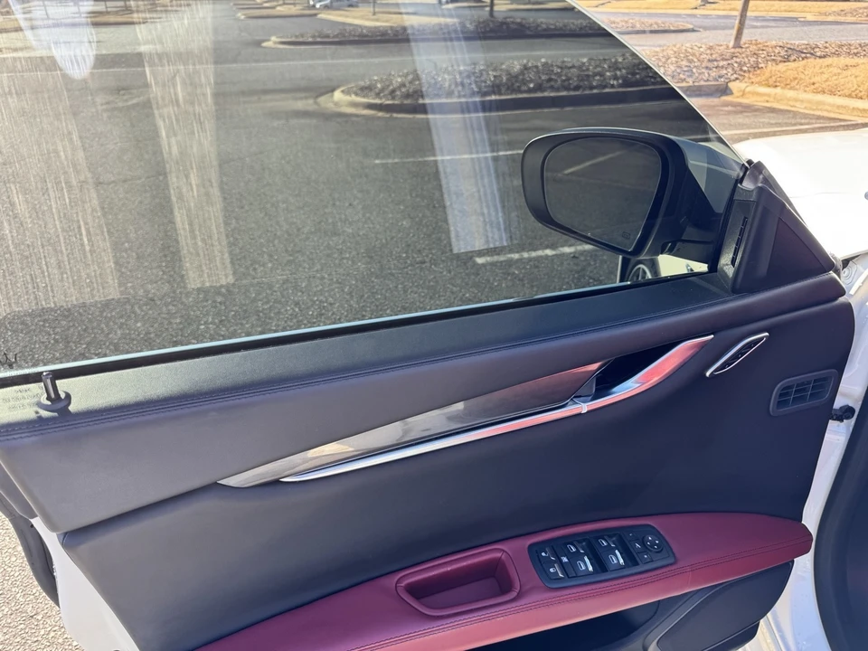 2018 Maserati Ghibli 3rd Gen - Image 16 of 31