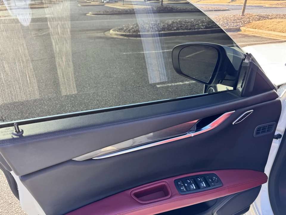 2018 Maserati Ghibli 3rd Gen - Image 9 of 21