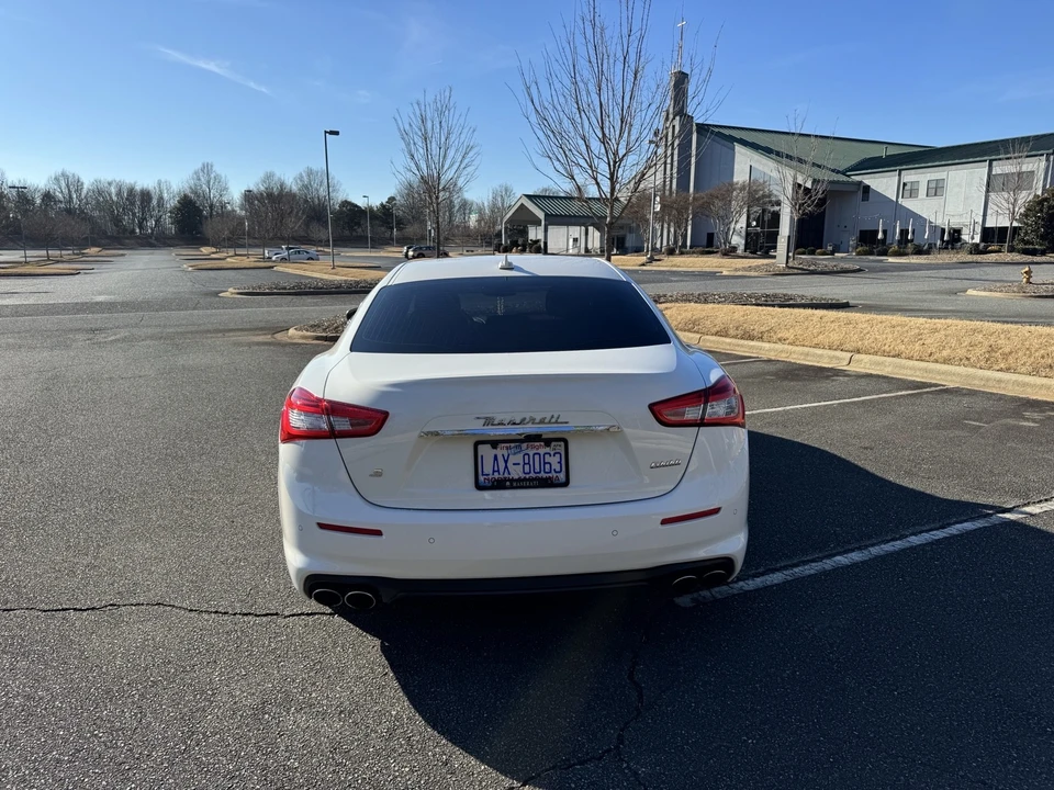 2018 Maserati Ghibli 3rd Gen - Image 14 of 21