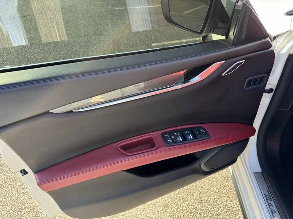 2018 Maserati Ghibli 3rd Gen - Image 29 of 31