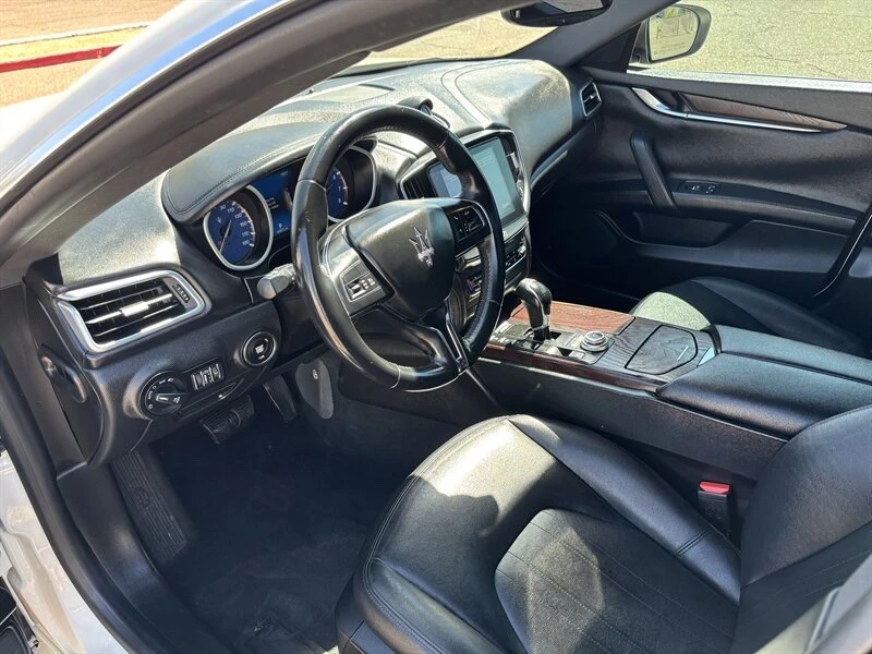2018 Maserati Ghibli 3rd Gen - Image 6 of 9