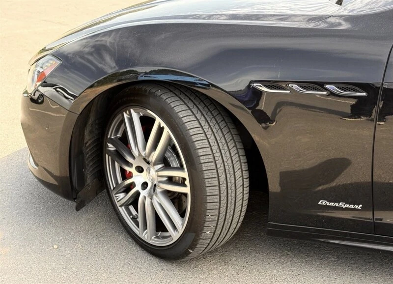 2018 Maserati Ghibli 3rd Gen - Image 4 of 20