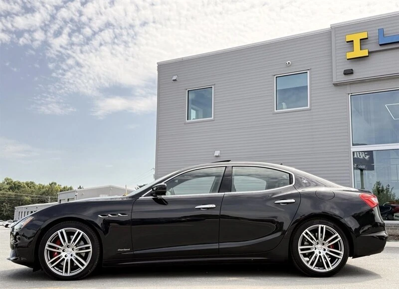 2018 Maserati Ghibli 3rd Gen - Image 15 of 20