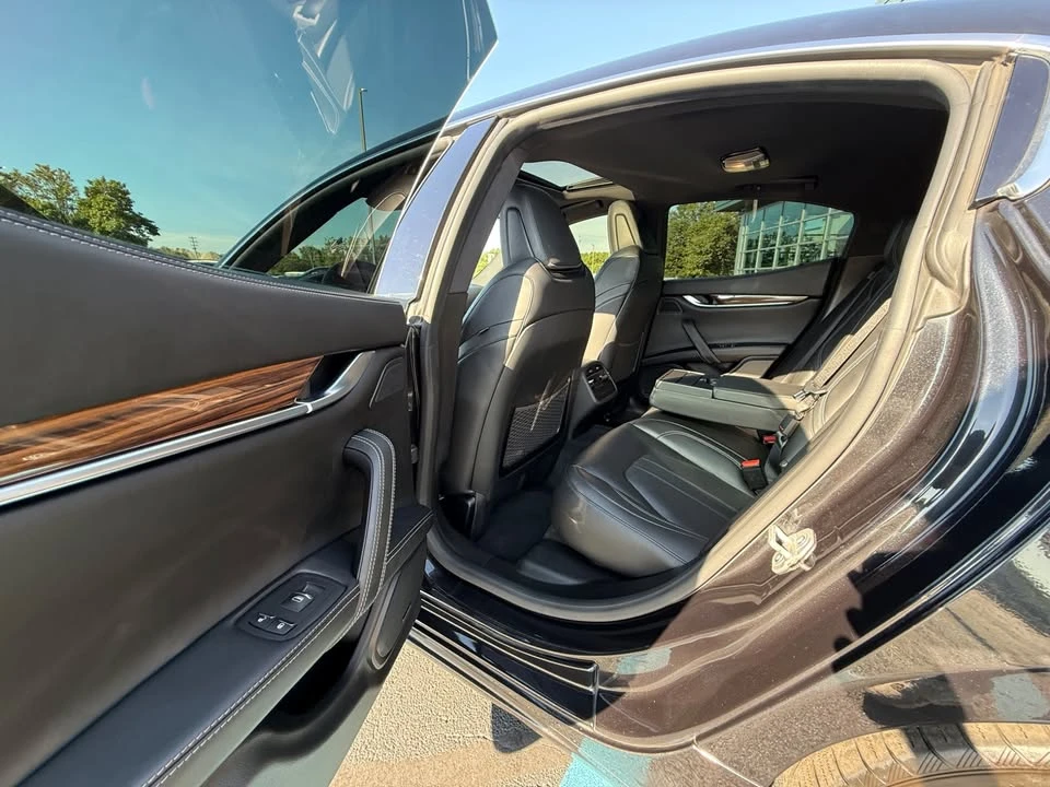 2018 Maserati Ghibli 3rd Gen - Image 15 of 20