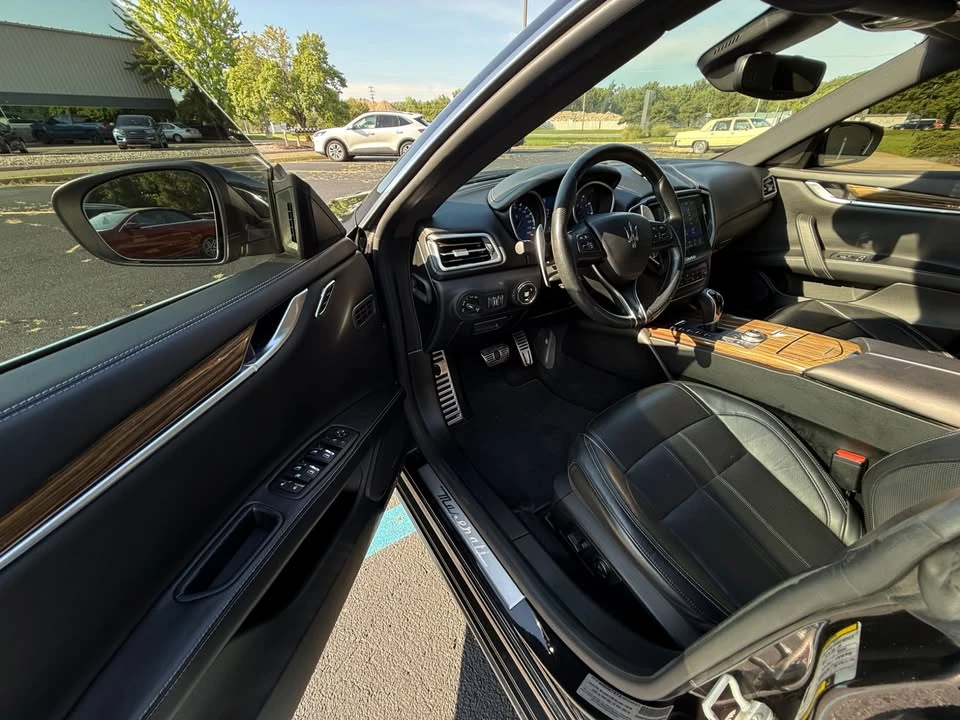 2018 Maserati Ghibli 3rd Gen - Image 7 of 20