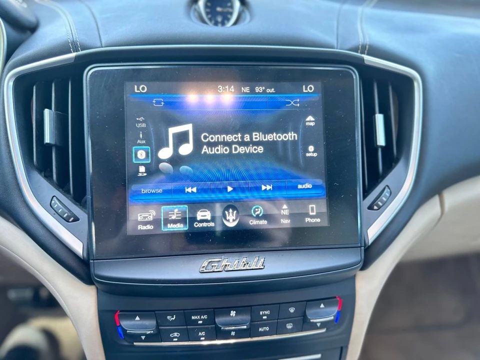2018 Maserati Ghibli 3rd Gen - Image 15 of 18