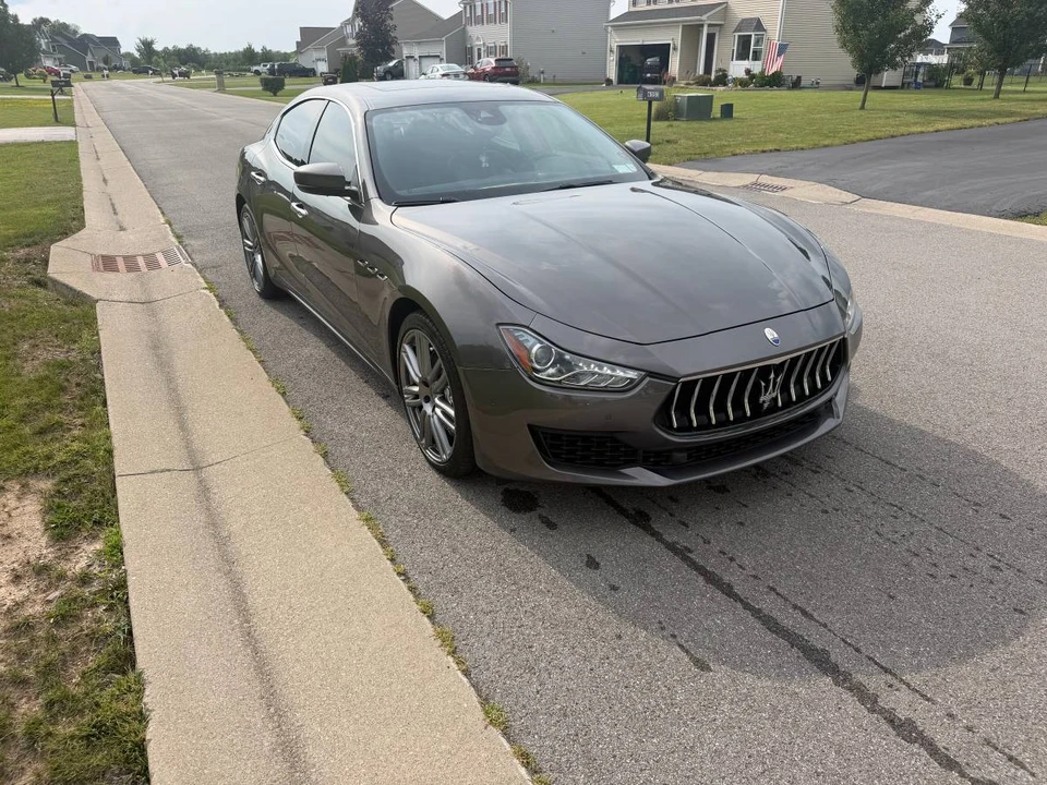 2018 Maserati Ghibli 3rd Gen - Image 5 of 18