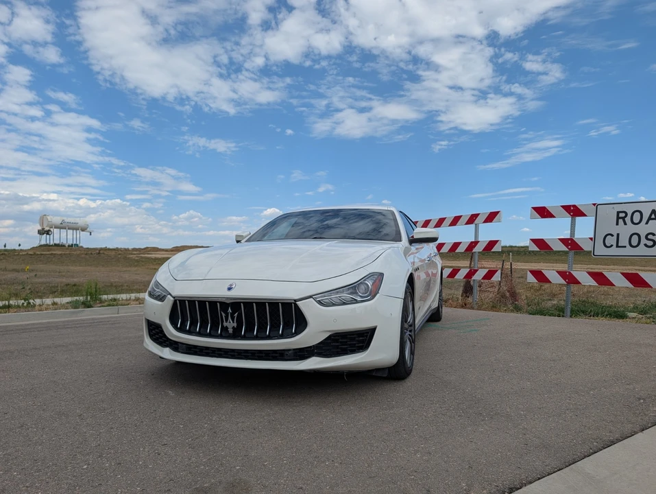 2018 Maserati Ghibli 3rd Gen - Image 5 of 18