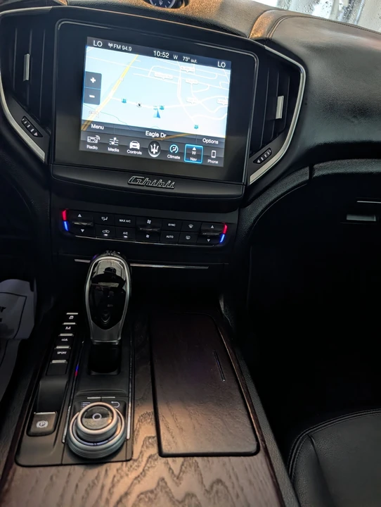 2018 Maserati Ghibli 3rd Gen - Image 15 of 18
