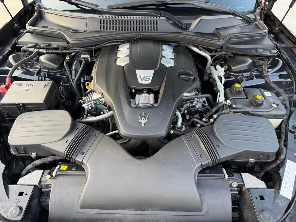 2018 Maserati Ghibli 3rd Gen - Image 17 of 19