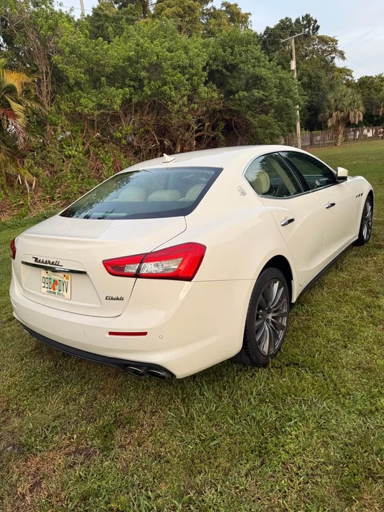 2018 Maserati Ghibli 3rd Gen - Image 3 of 12