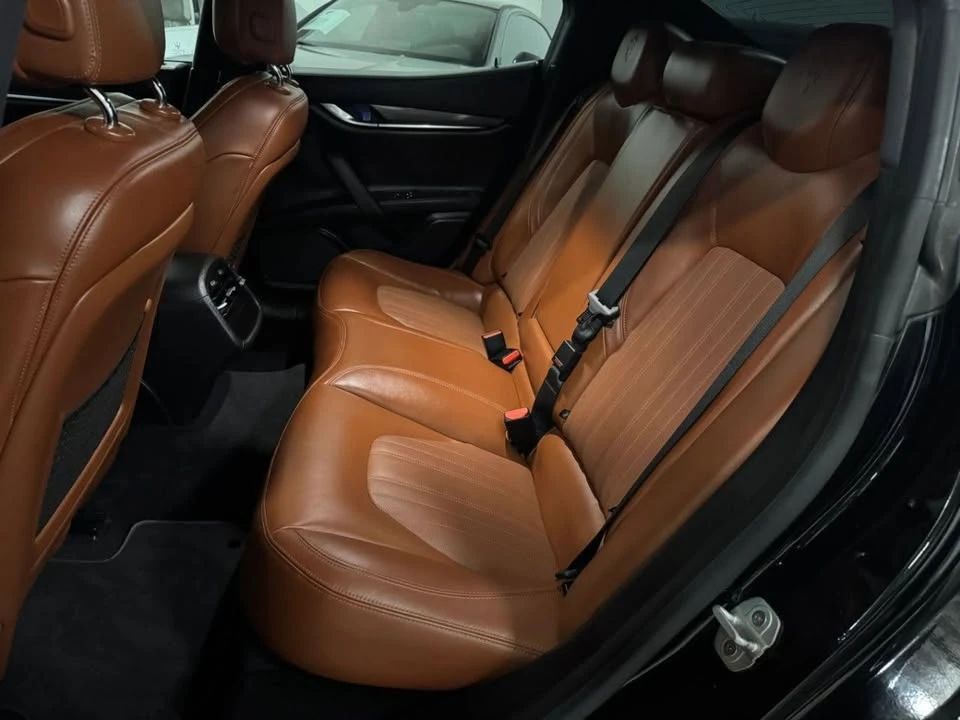 2018 Maserati Ghibli 3rd Gen - Image 17 of 20
